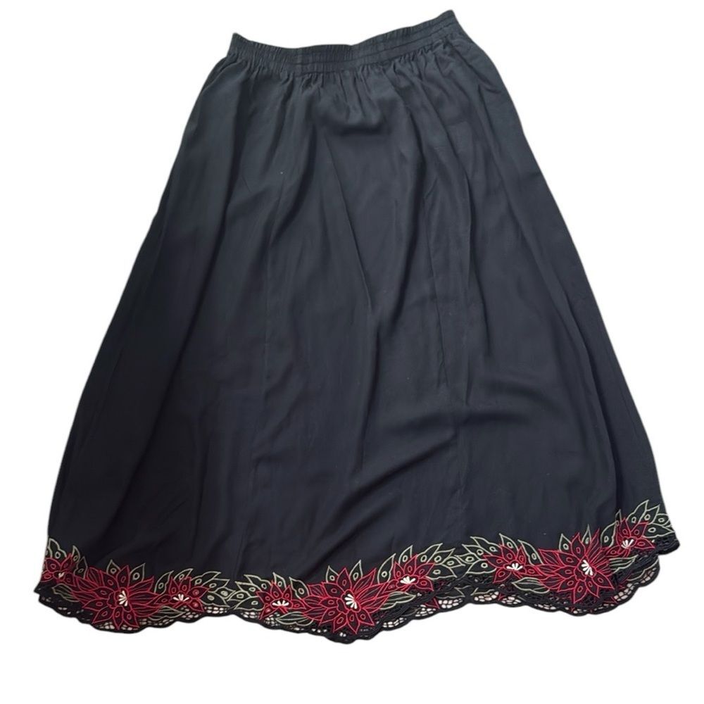 Jane Ashley Maxi Skirt w/pockets Black Red Floral Hem Size Large Vintage